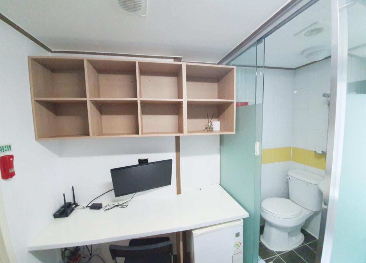 Apgujeong Home Seúl Exterior foto